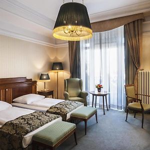Superior Double or Twin Room River View
